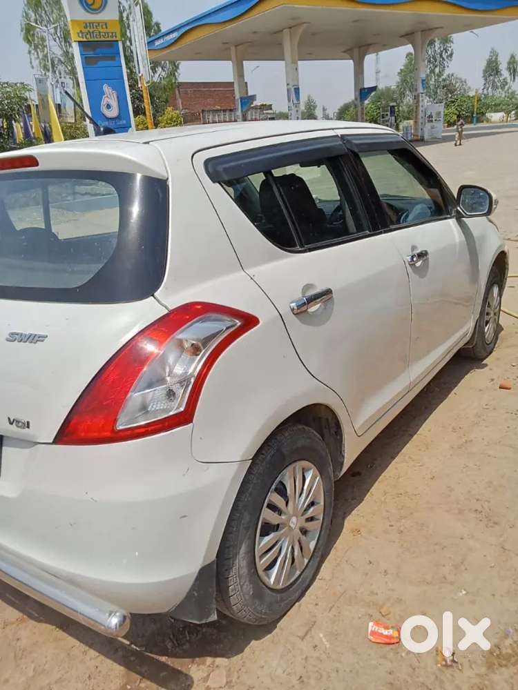 Maruti Suzuki Swift 2015 Diesel 112000 Km Driven