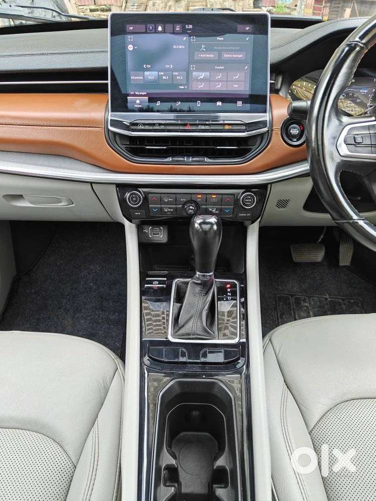 Jeep Compass 2.0 Limited Option, 2022, Petrol
