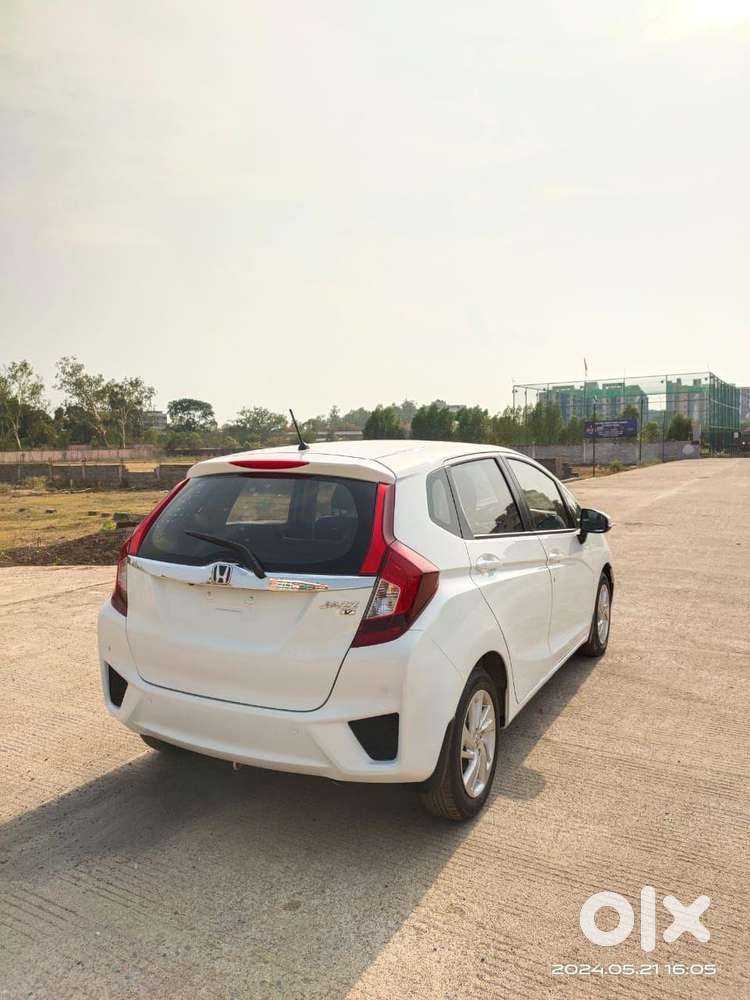 Honda Jazz V Automatic, 2016, Petrol