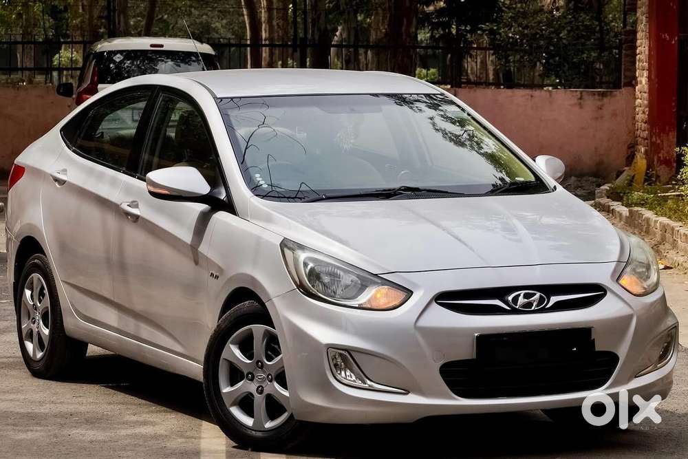 Hyundai Fluidic Verna 1.6 Vtvt Sx, 2013, Petrol