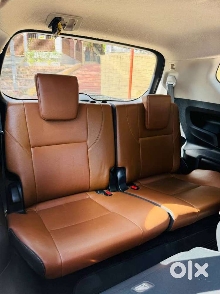 Toyota Innova Crysta 2.8z Automatic, 2016, Diesel