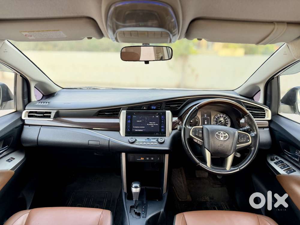 Toyota Innova Crysta