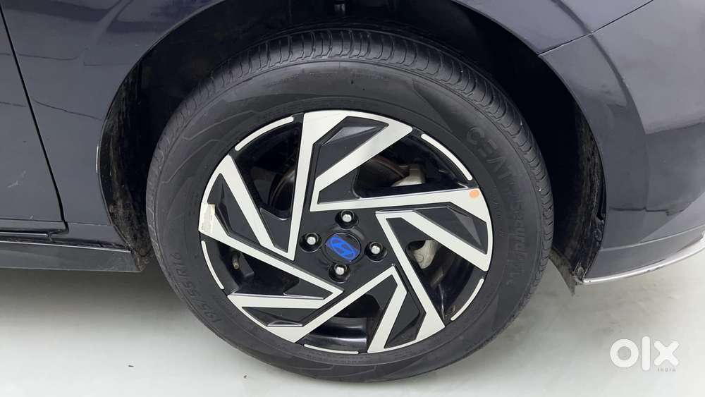 Hyundai New I20 1.2 Asta (o) Ivt, 2023, Petrol