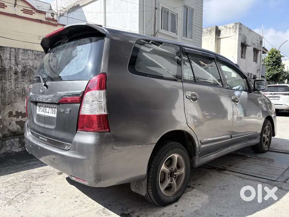 Toyota Innova 2.5 Diesel 2014