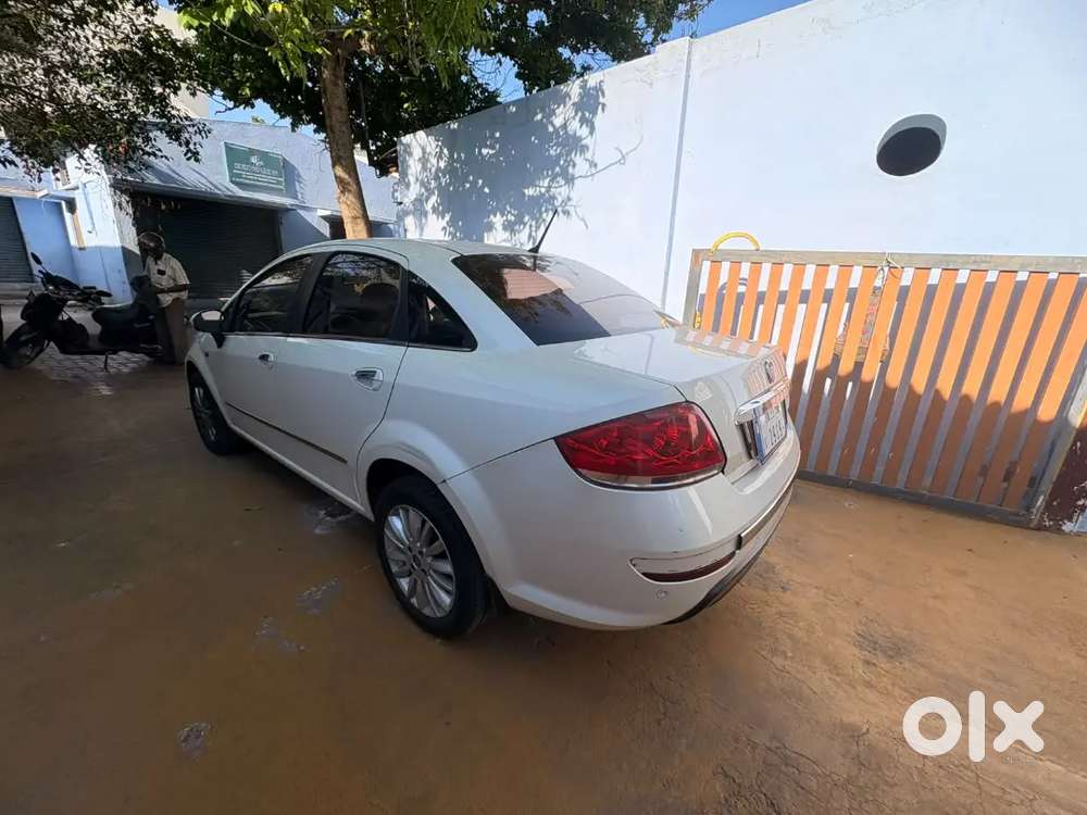 Fiat Linea 2014 Diesel Well Maintained