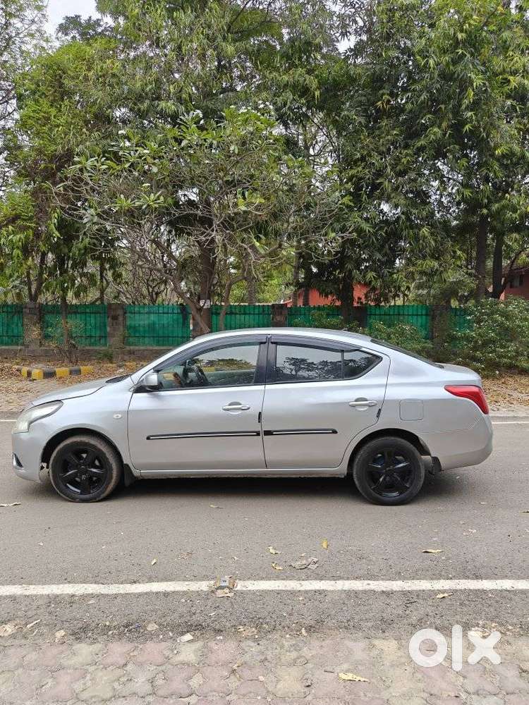 Nissan Sunny Petrol Special Edition, 2015, Cng & Hybrids