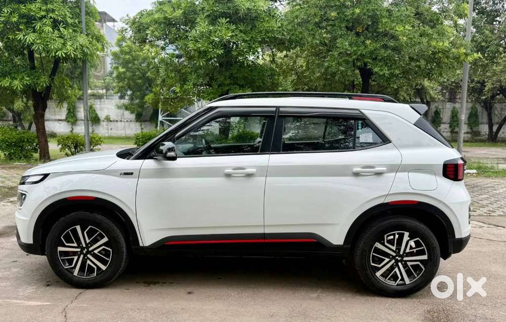 Hyundai Venue N Line N8 Dct, 2023, Petrol