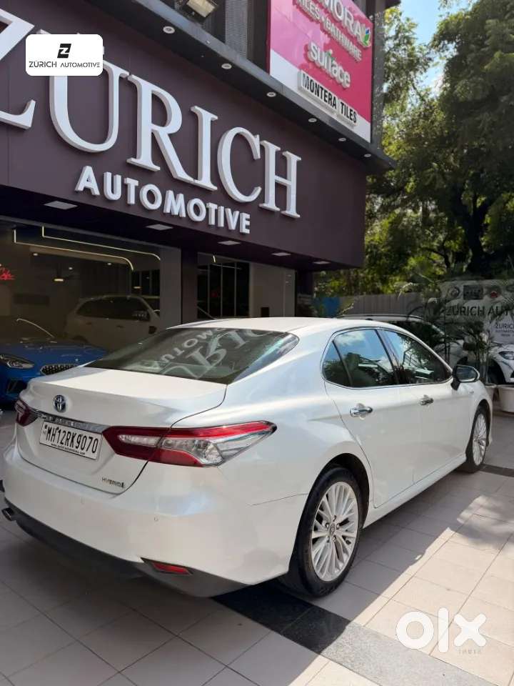Toyota Camry Hybrid, 2019, Petrol