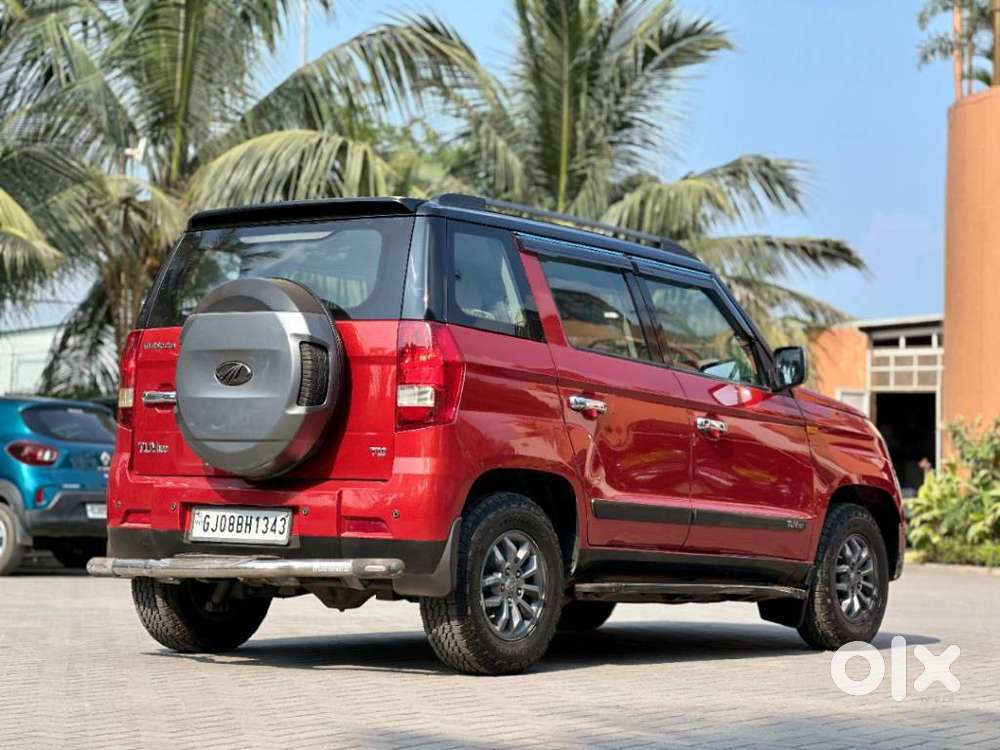 Mahindra Tuv 300 T10 Dual Tone, 2018, Diesel