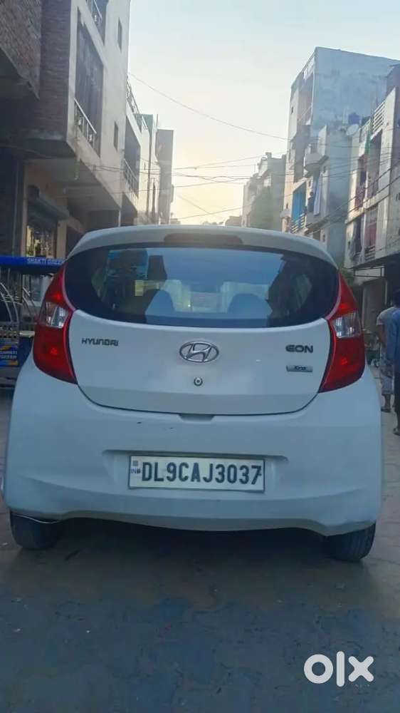 Cng On Paper Eon Era Plus First Owner