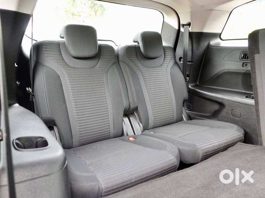 Mahindra Xuv700 2.2 Mx Diesel Mt 5 Str, 2024, Diesel