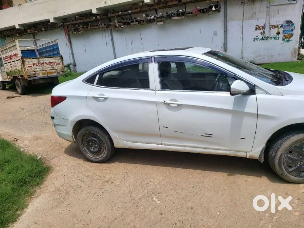 Hyundai Verna Vtvt 2011