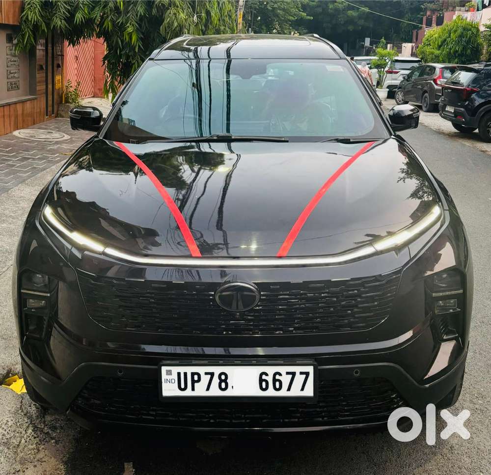 Tata Safari Adventure Plus Dark Edition, 2025, Diesel