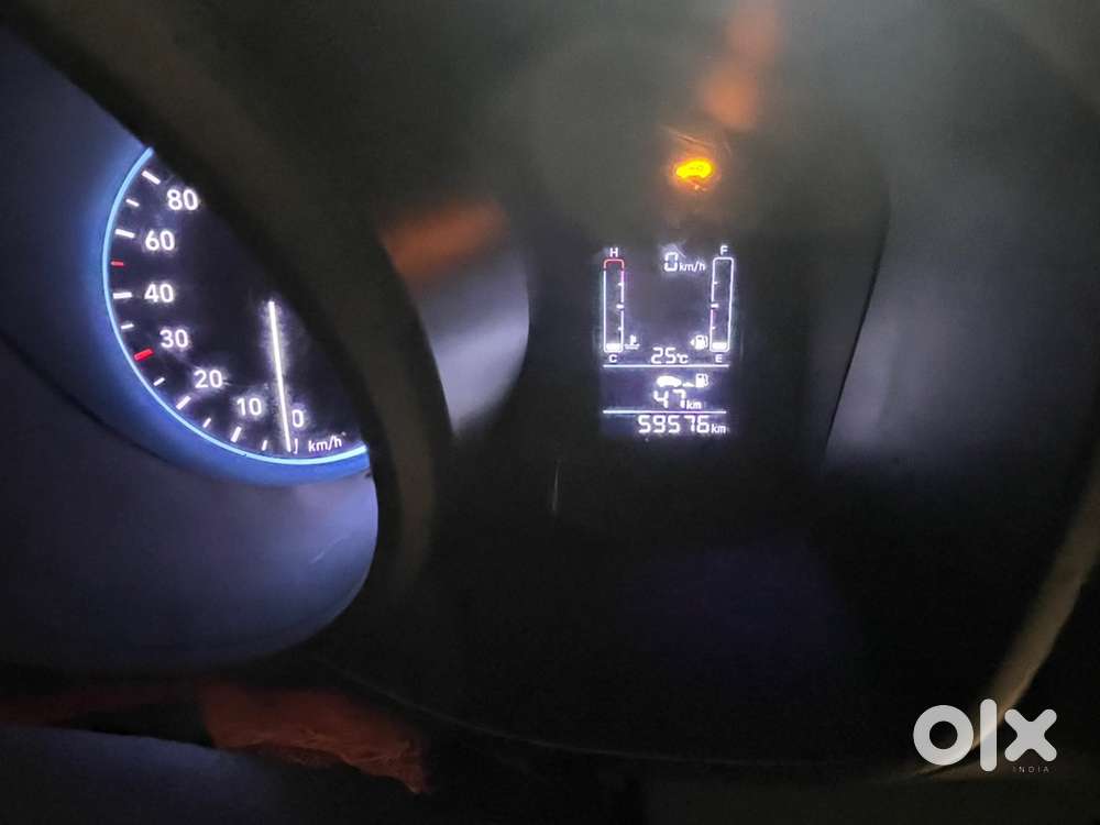 Hyundai Venue 2021 Petrol Well Maintained