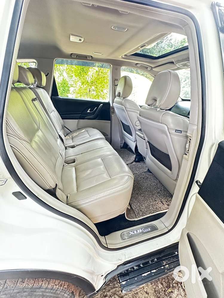 Mahindra Xuv 500 W10 2017