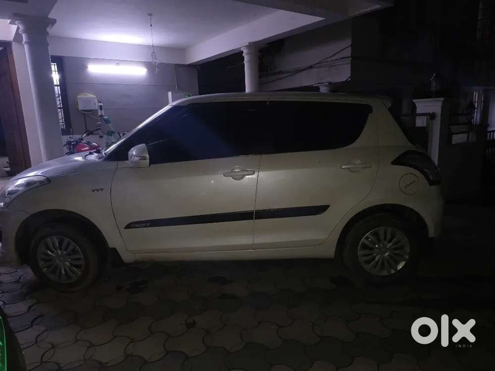 Maruti Suzuki Swift 2012 Petrol Well Maintained