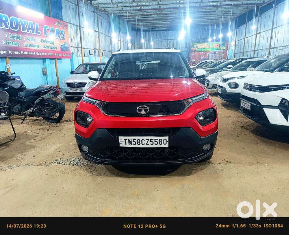 Tata Punch 1.2 Revotron Creative Dual Tone, 2023, Petrol