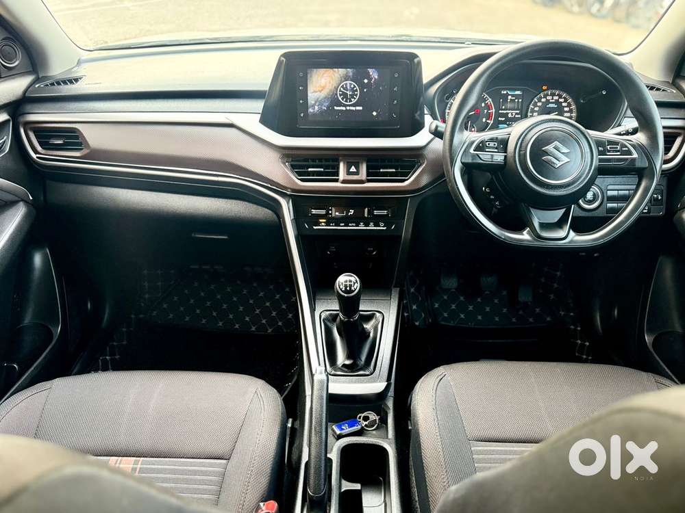 Maruti Suzuki Brezza 1.5 Zxi Smart Hybrid, 2022, Petrol