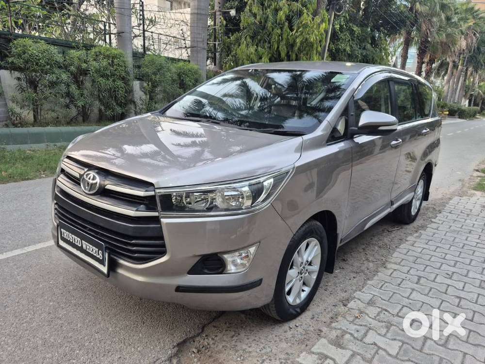 Toyota Innova Crysta 2.4 G Mt 7 Str, 2017, Diesel