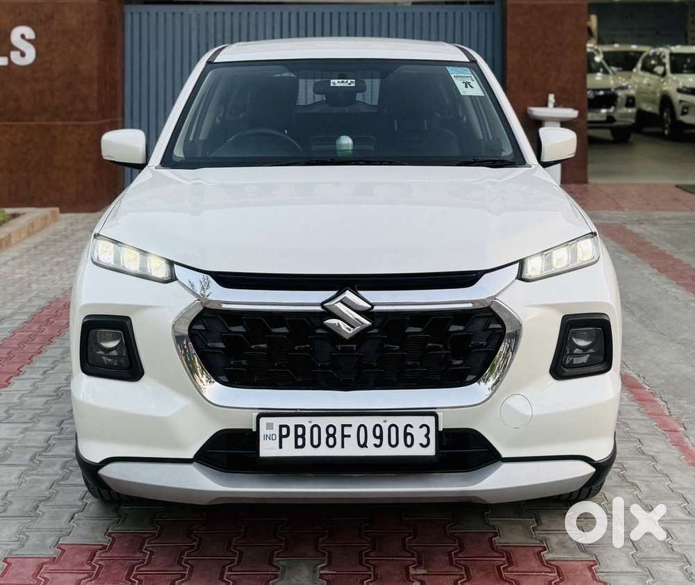 Maruti Suzuki Grand Vitara 2.4 At, 2025, Petrol