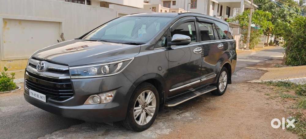 Toyota Innova Crysta 2.8z Automatic, 2017, Diesel