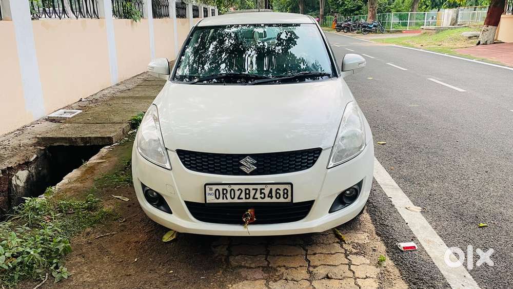Swift Maruti Suzuki 2012 Year