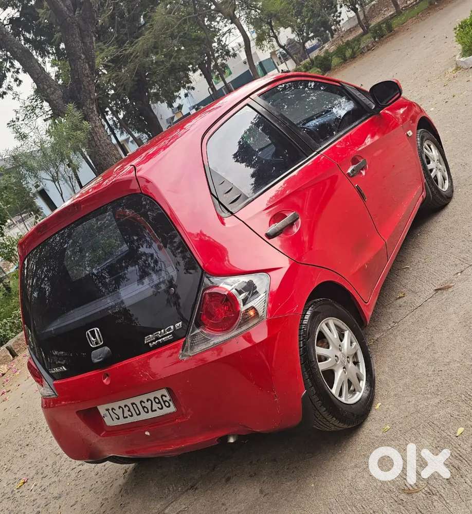 Honda Brio Mt Petrol 2014