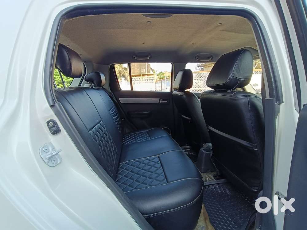 Maruti Suzuki Swift Vxi 1.2 Abs Bs-iv, 2010, Petrol