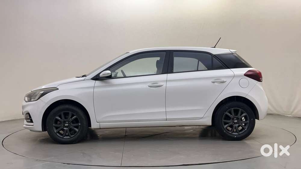 Hyundai Elite I20 Sportz Plus, 2020, Petrol