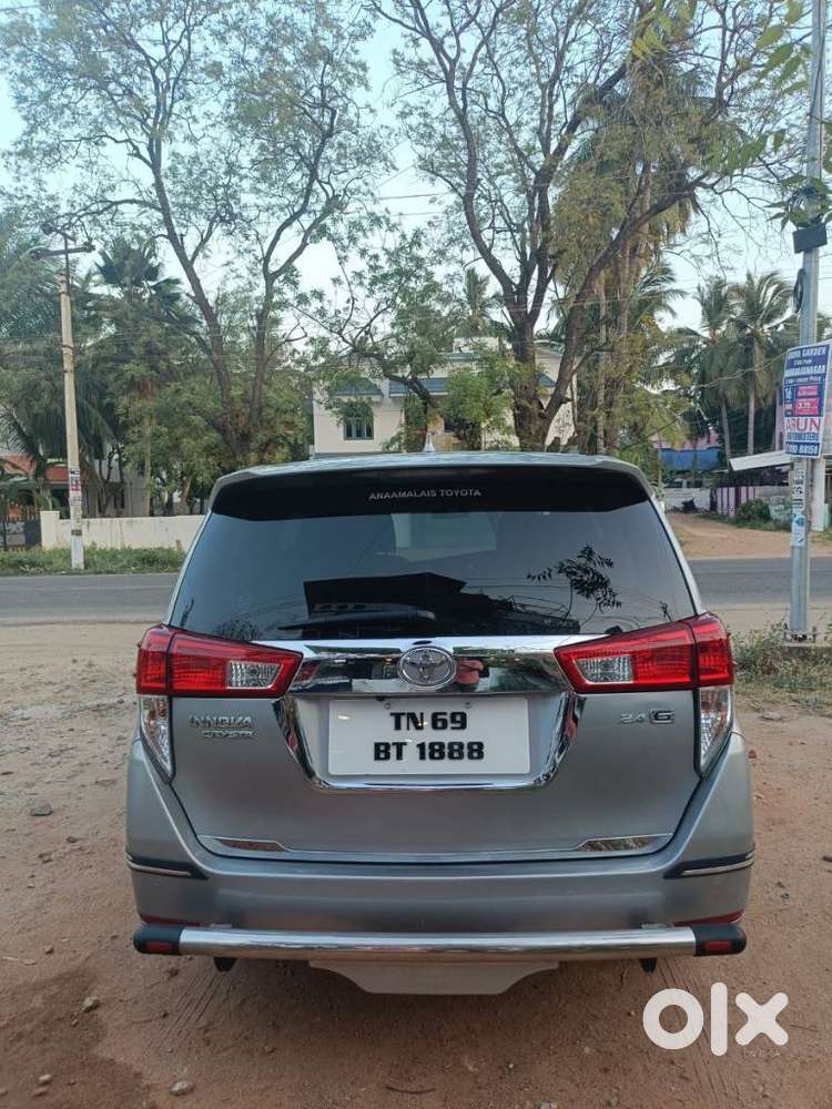 Toyota Innova Crysta 2.4 G Mt, 2022, Diesel