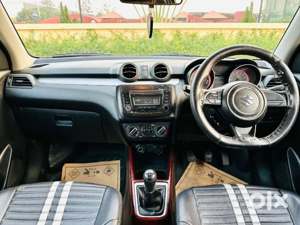 Maruti Suzuki Swift Vxi Optional, 2020, Petrol