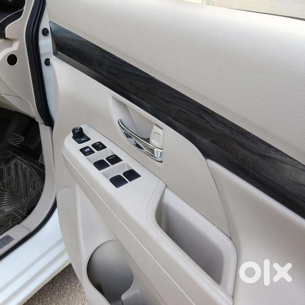 Maruti Suzuki Ertiga Zxi Plus Petrol, 2022, Petrol