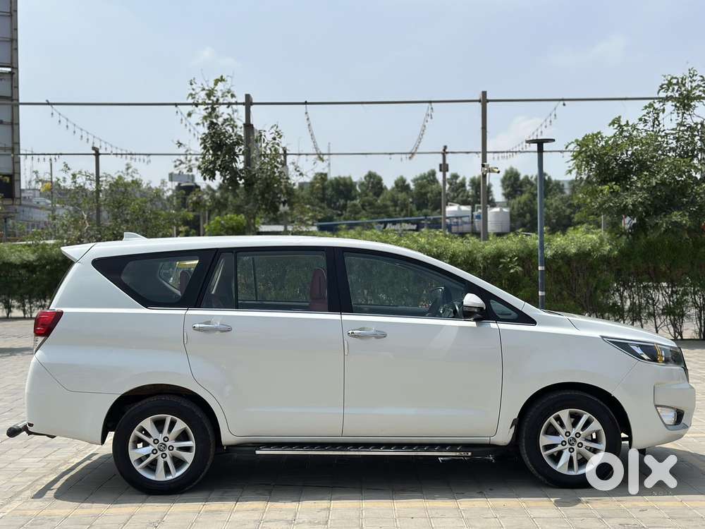 Toyota Innova Crysta 2.4 Vx Mt 8s, 2018, Diesel