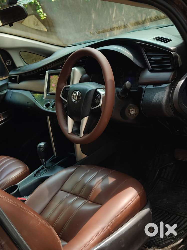 Toyota Innova Crysta 2.8 Gx At, 2016, Diesel