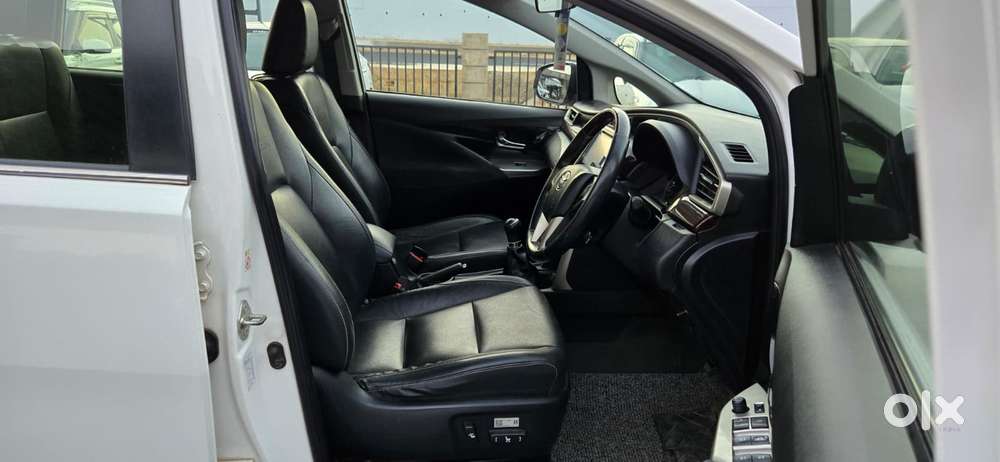 Toyota Innova Crysta 2.4 Zx Mt, 2019, Diesel