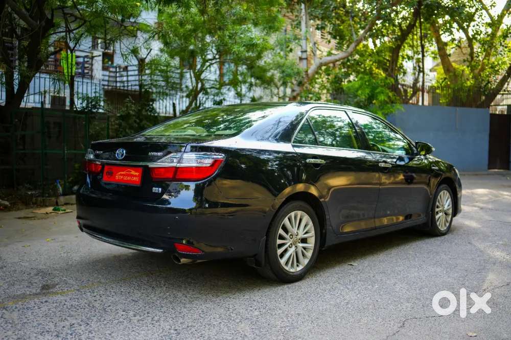 Toyota Camry 2016 Electric 74000 Km Driven