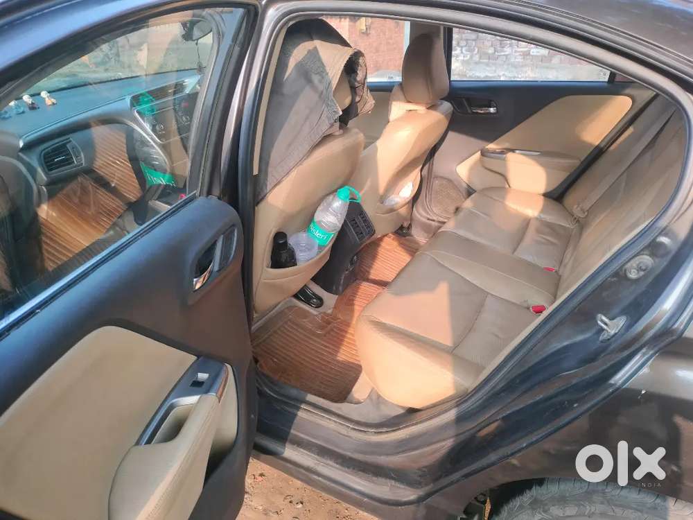 Honda City 2015 Cng & Hybrids 122000 Km Driven