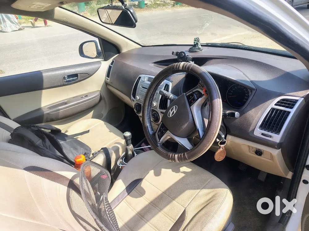 Hyundai New I20 1.0 Turbo Dct 2012