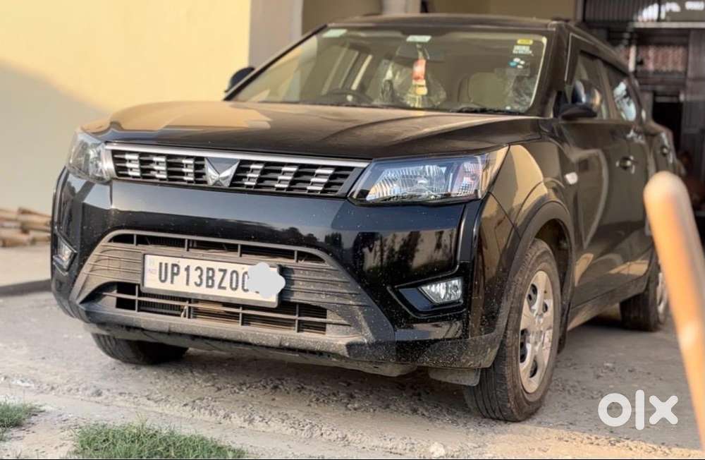 Vip Number..mahindra Xuv300 2023 Variant W6