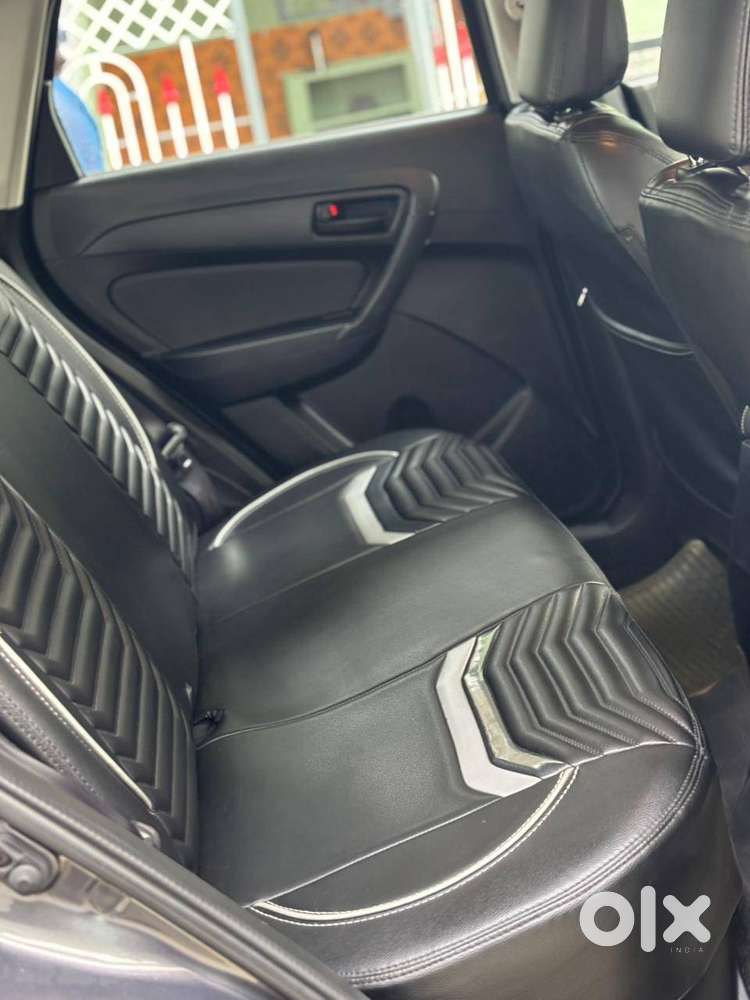 Maruti Suzuki Brezza 2022 Petrol 35000 Km Driven