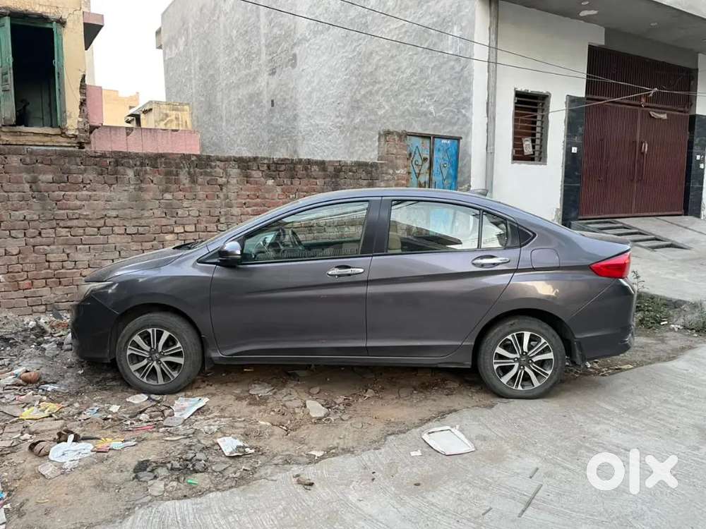 Honda City 2022 Petrol Well Maintained