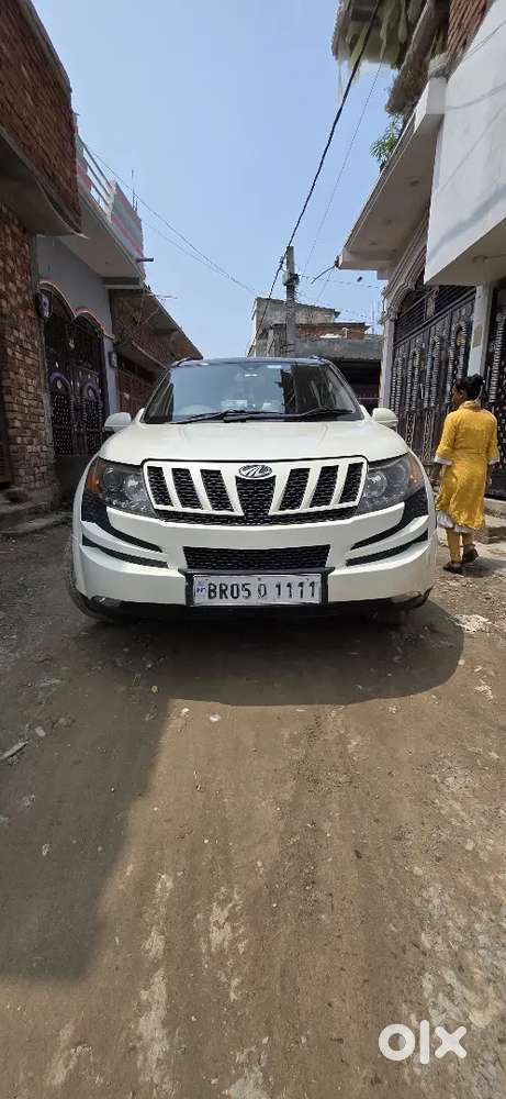 Mahindra Xuv500 2016 Diesel 83000 Km Driven
