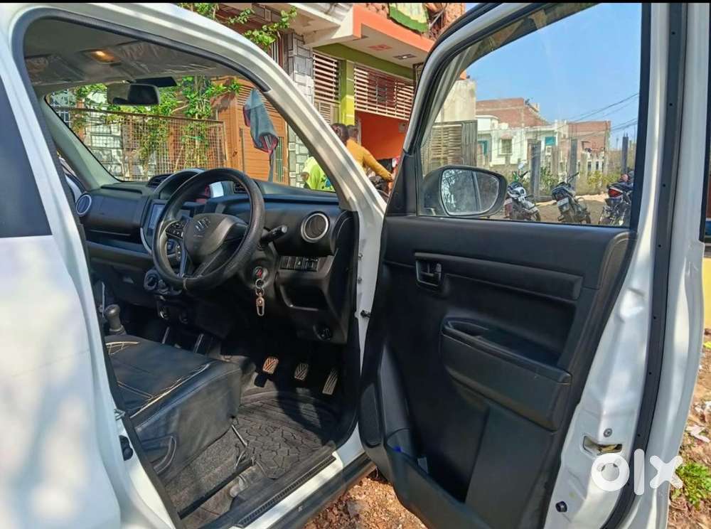 Maruti Suzuki S-presso 2023 Petrol 17000 Km Driven