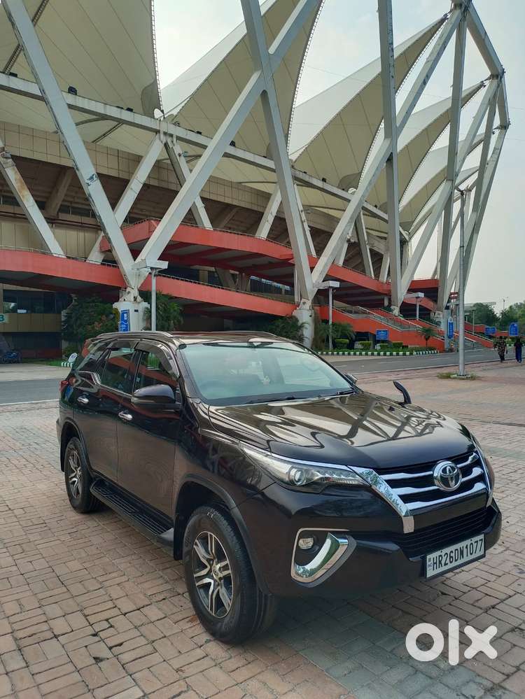 Toyota Fortuner 4x2 At 2.8 Diesel, 2018, Diesel
