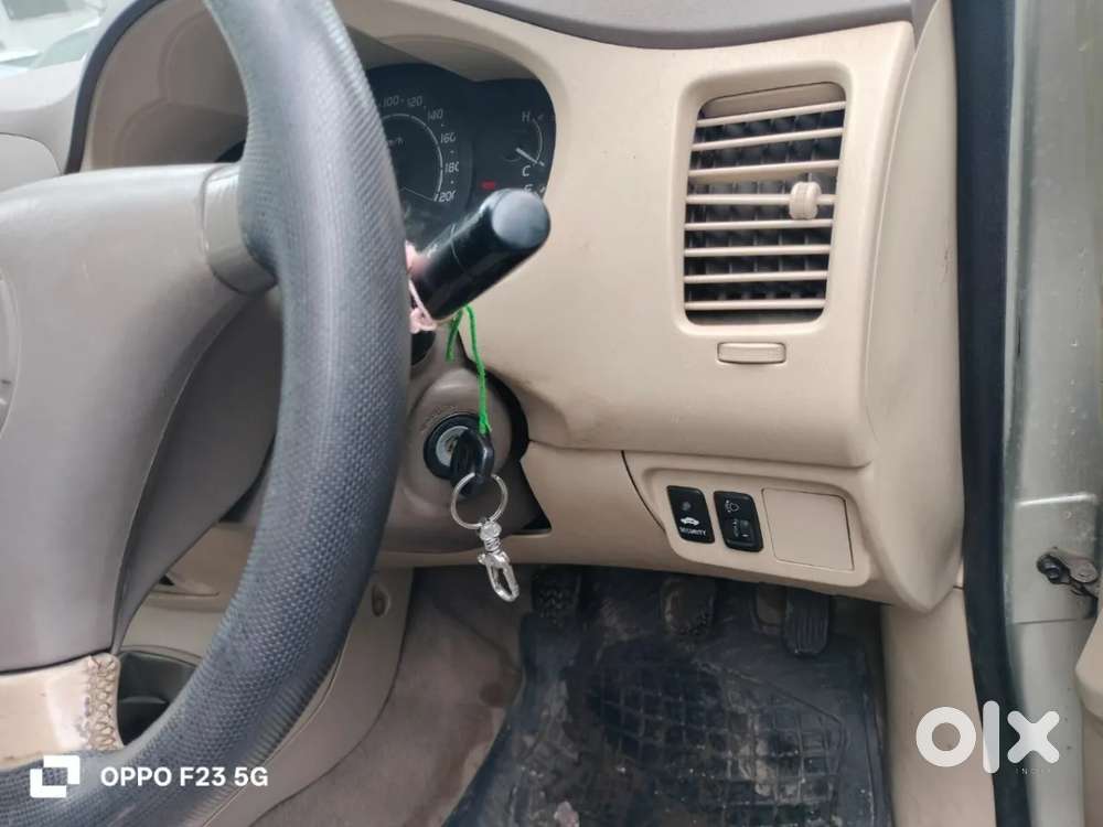 Toyota Innova, 2009, Diesel