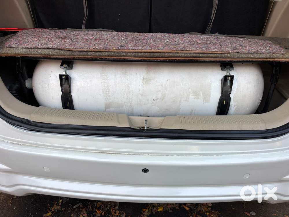 Maruti Suzuki Ertiga Vxi Cng, 2023, Cng & Hybrids