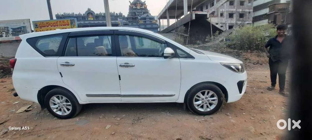 Toyota Innova Crysta 2.4 G Mt, 2017, Diesel