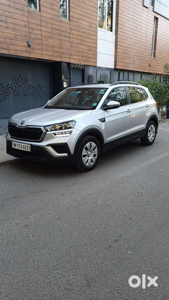 Skoda Kushaq 1.0 Tsi Active, 2022, Petrol