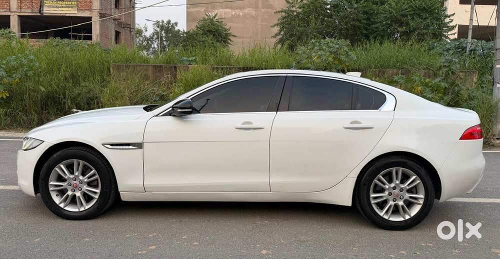 Jaguar Xe Prestige, 2018, Petrol