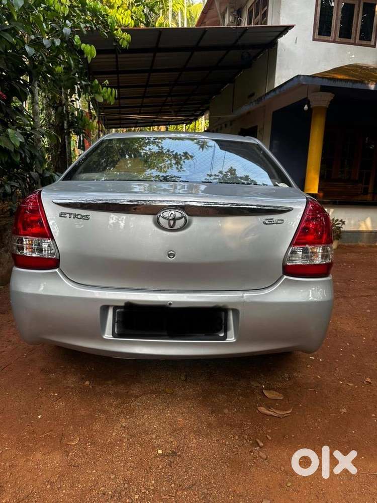 Toyota Etios 2015 Diesel Well Maintained